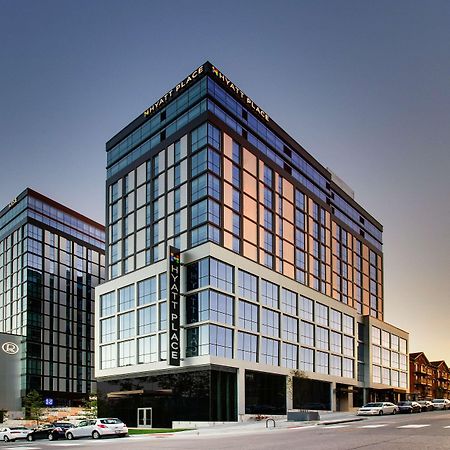 Hyatt Place Iowa City Downtown Exterior photo