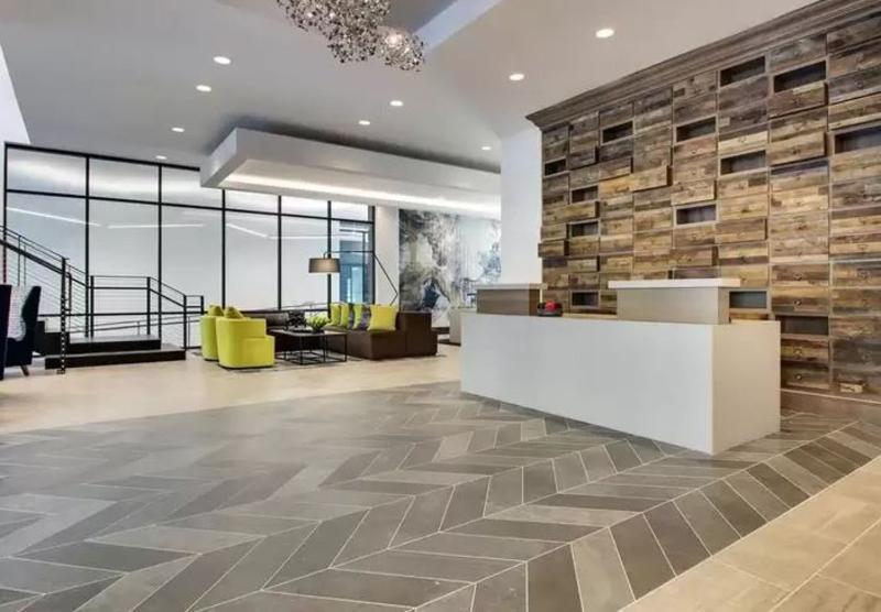 Hyatt Place Iowa City Downtown Exterior photo